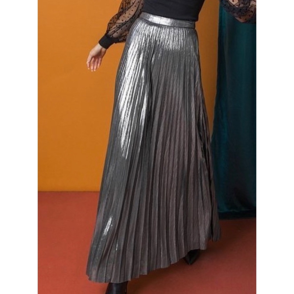 Metallic Pleated Maxi Skirt